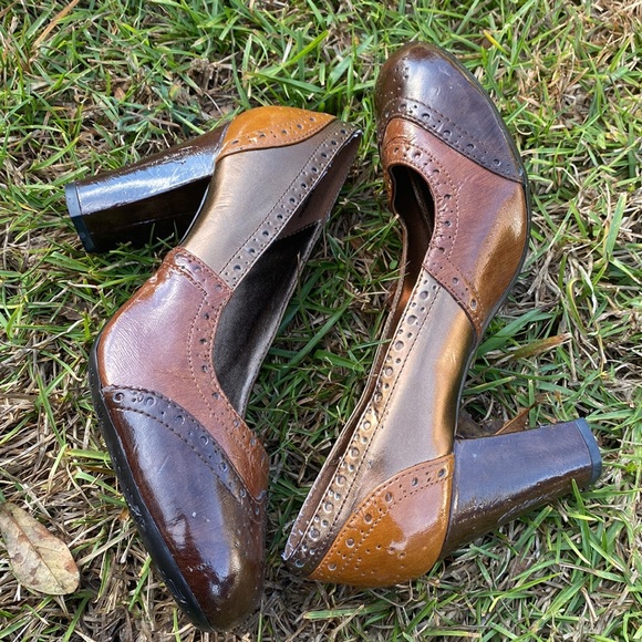 Mossimo Two Tone Oxford Chunk Heels Size 8.5 - Picture 4 of 7